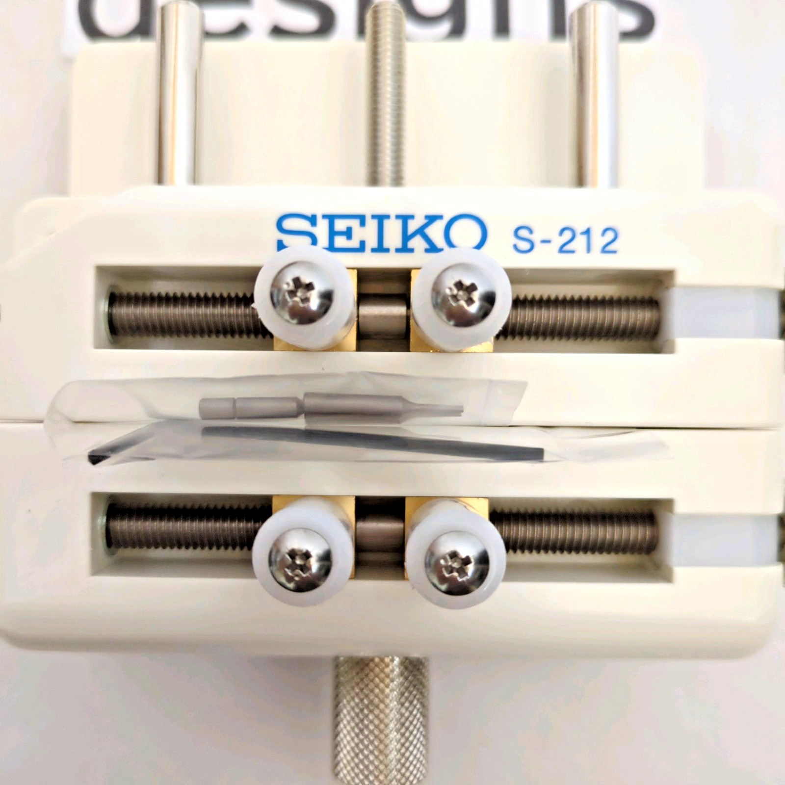 SEIKO Universal Watch Case Holder S-212 Watch Repair Tool 4 Point Holder Japan