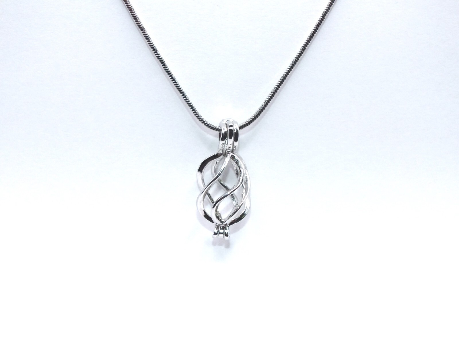 Silver Oval Basket Pearl Cage Charm Pendant Necklace – Crystal Bead Locket