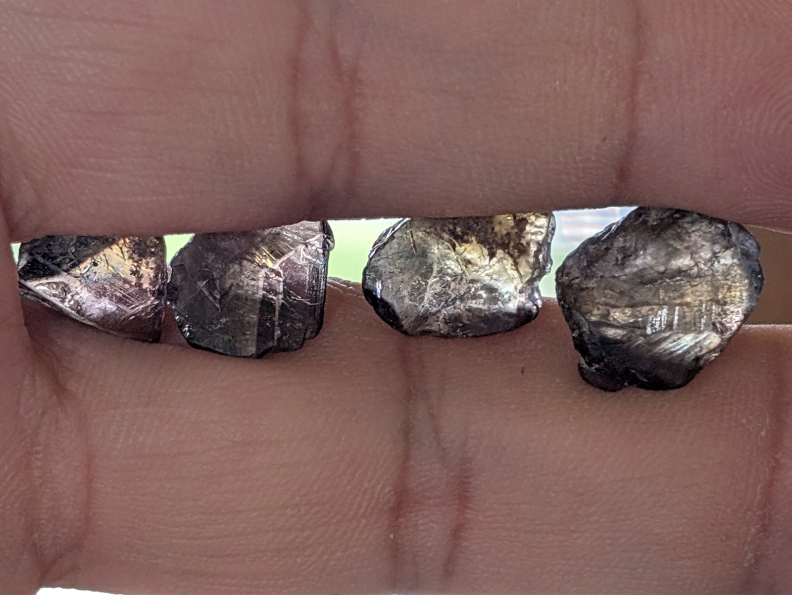 USA seller 19.05 4 pieces Included Axinite facet rough gemstone specimen