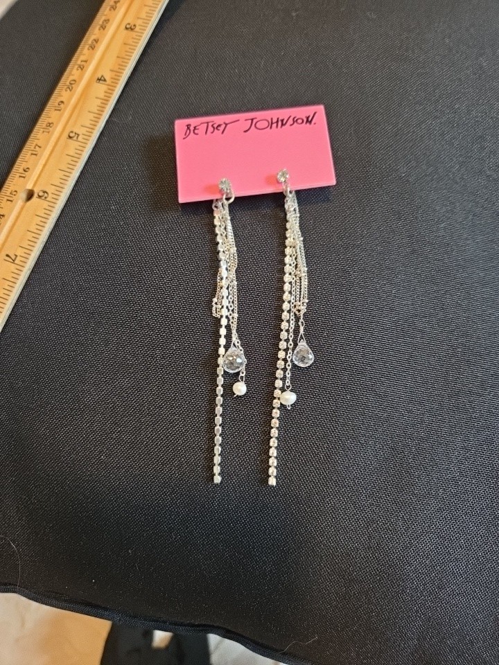 Betsy Johnson 4″ Long Earrings With Crystal And Pearl Vintage RARE NWT