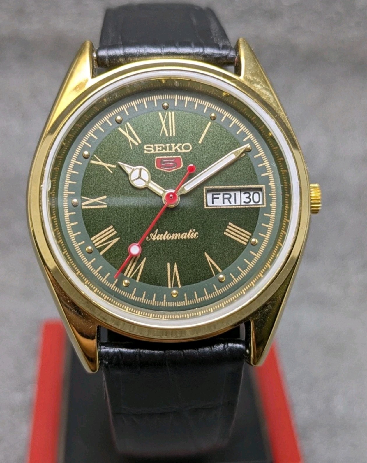 Vintage Seiko 5 Automatic 6309A Day-Date Men’s Watch Green Dial Japan Made.