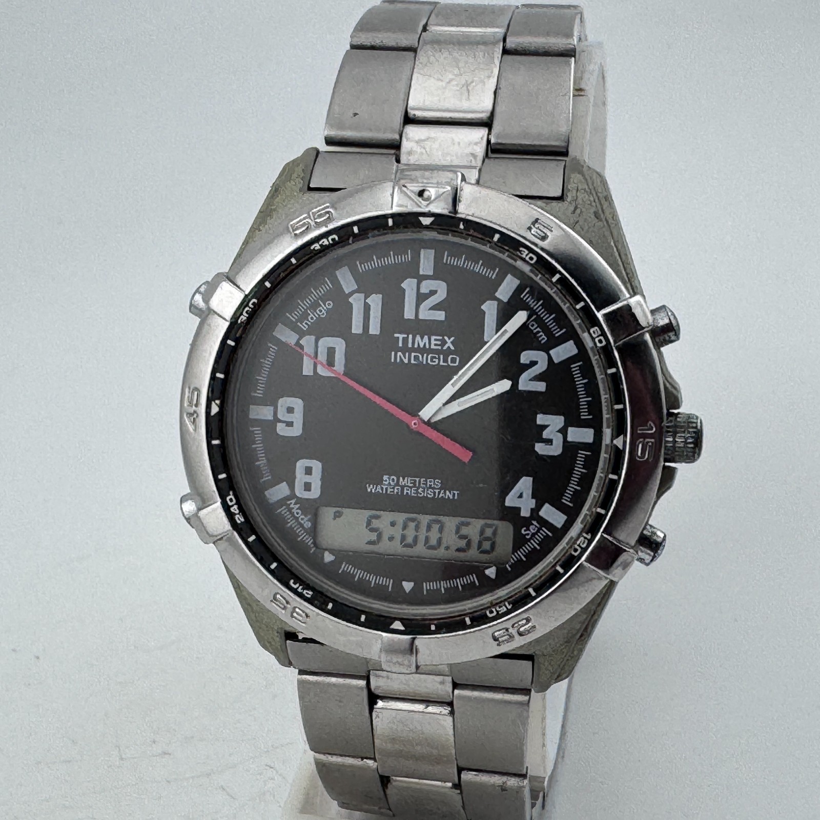 Timex Indiglo Quartz Watch Men Fixed Bezel Analog Digital Chrono New Batter 7.5″