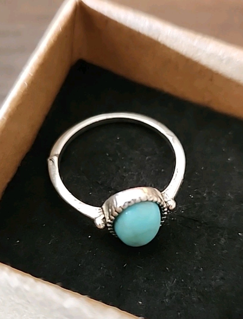 Faux Turquoise Silver Toned Ring Size 5 Women’s Ring Size 5