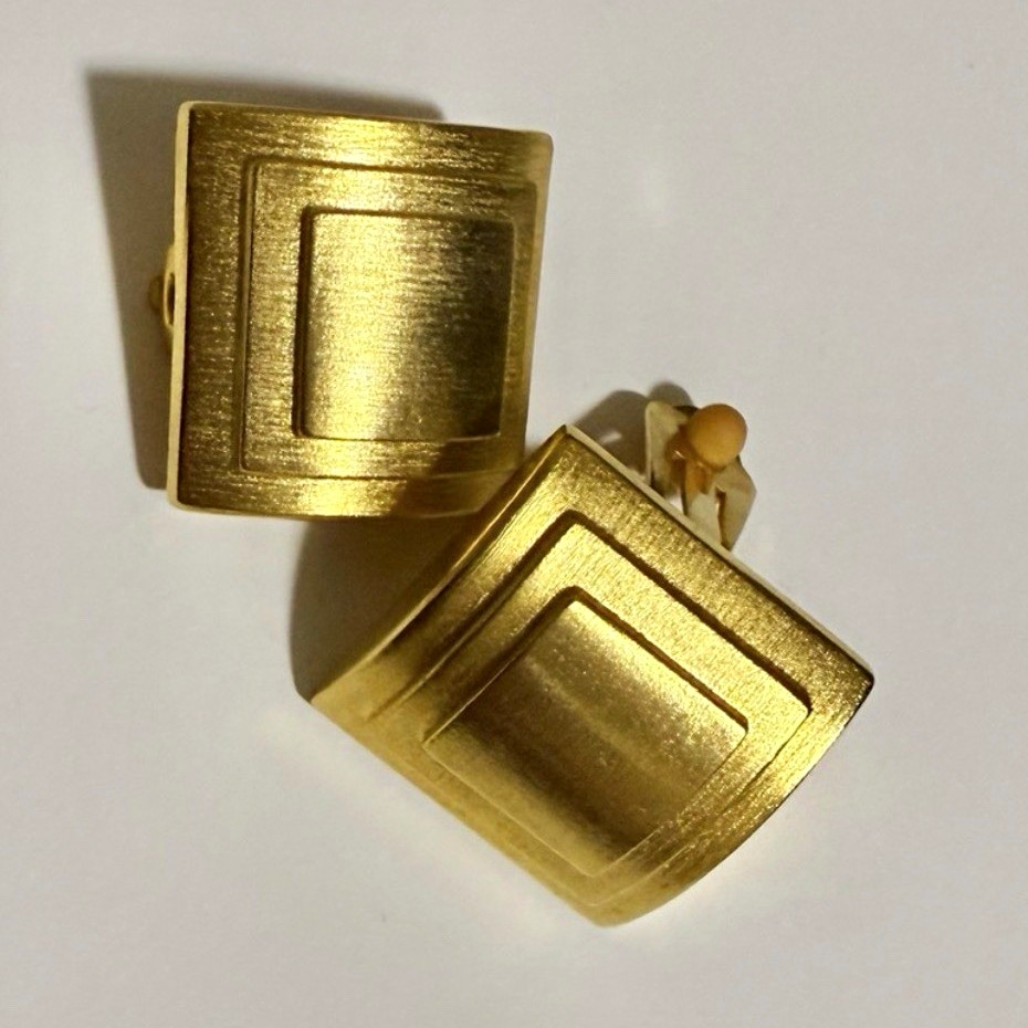 Helena Rubinstein Signed Vintage Gold Tone Square Stud Clip-On Earrings, Metal