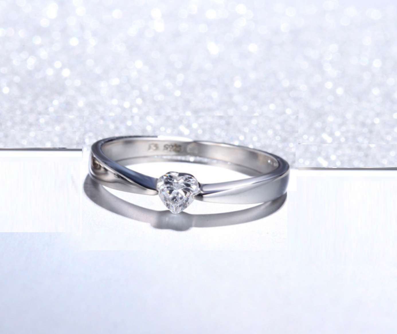 Pave Love Heart Cubic Zirconia Silver Engagement Wedding Solitaire Ring RS5