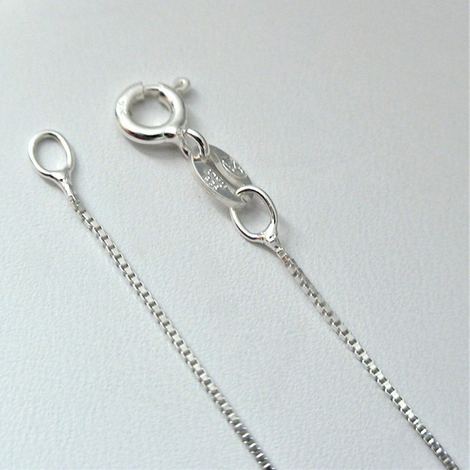 0.9mm Box Chain Necklace – 925 Sterling Silver – 16″ 18″ 20″ 22″ 24″ 30″ Italian