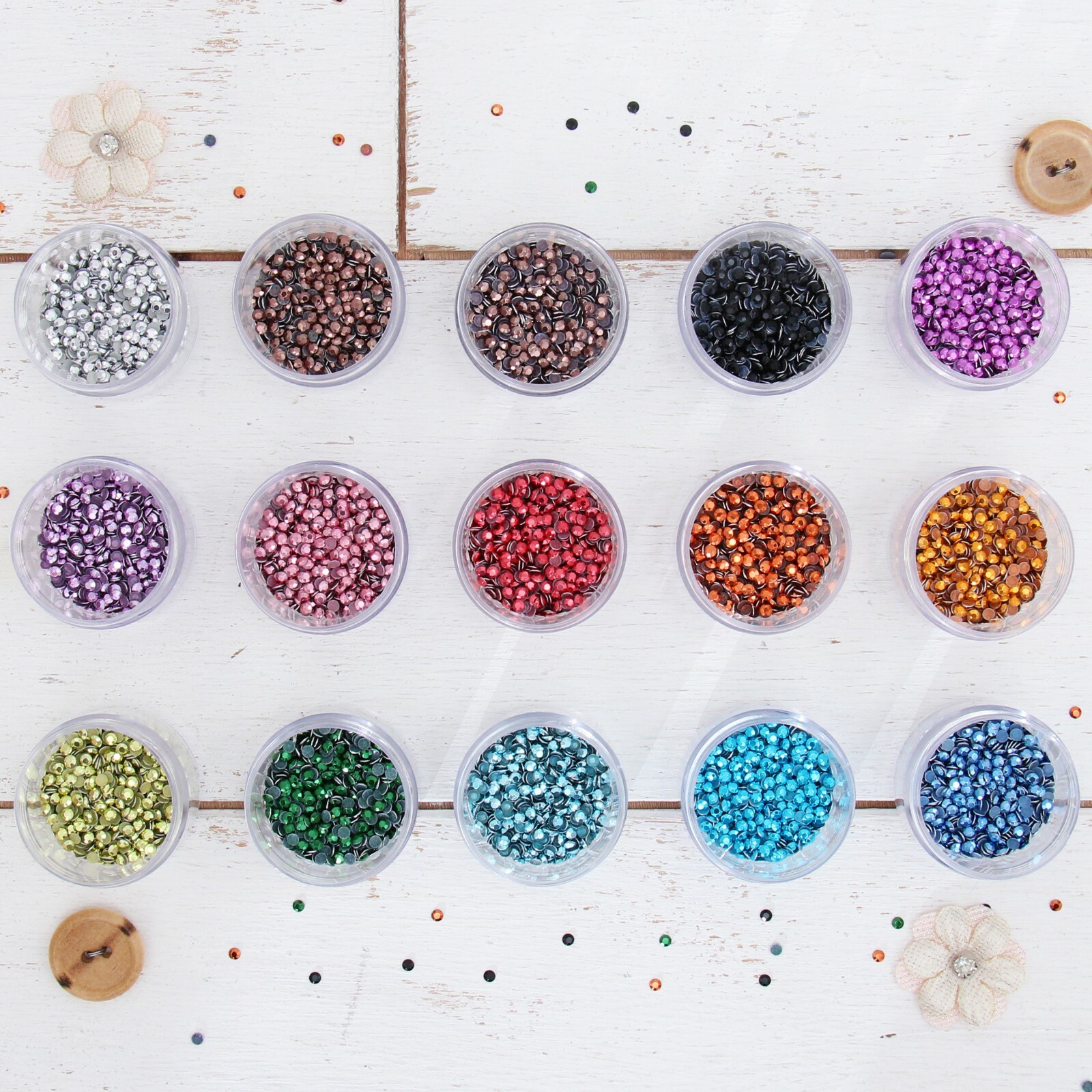 15 Color Hot Fix Metallic Metallic Sets – 5 Sets – 2MM, 3MM, 4MM, 5MM, & 6MM