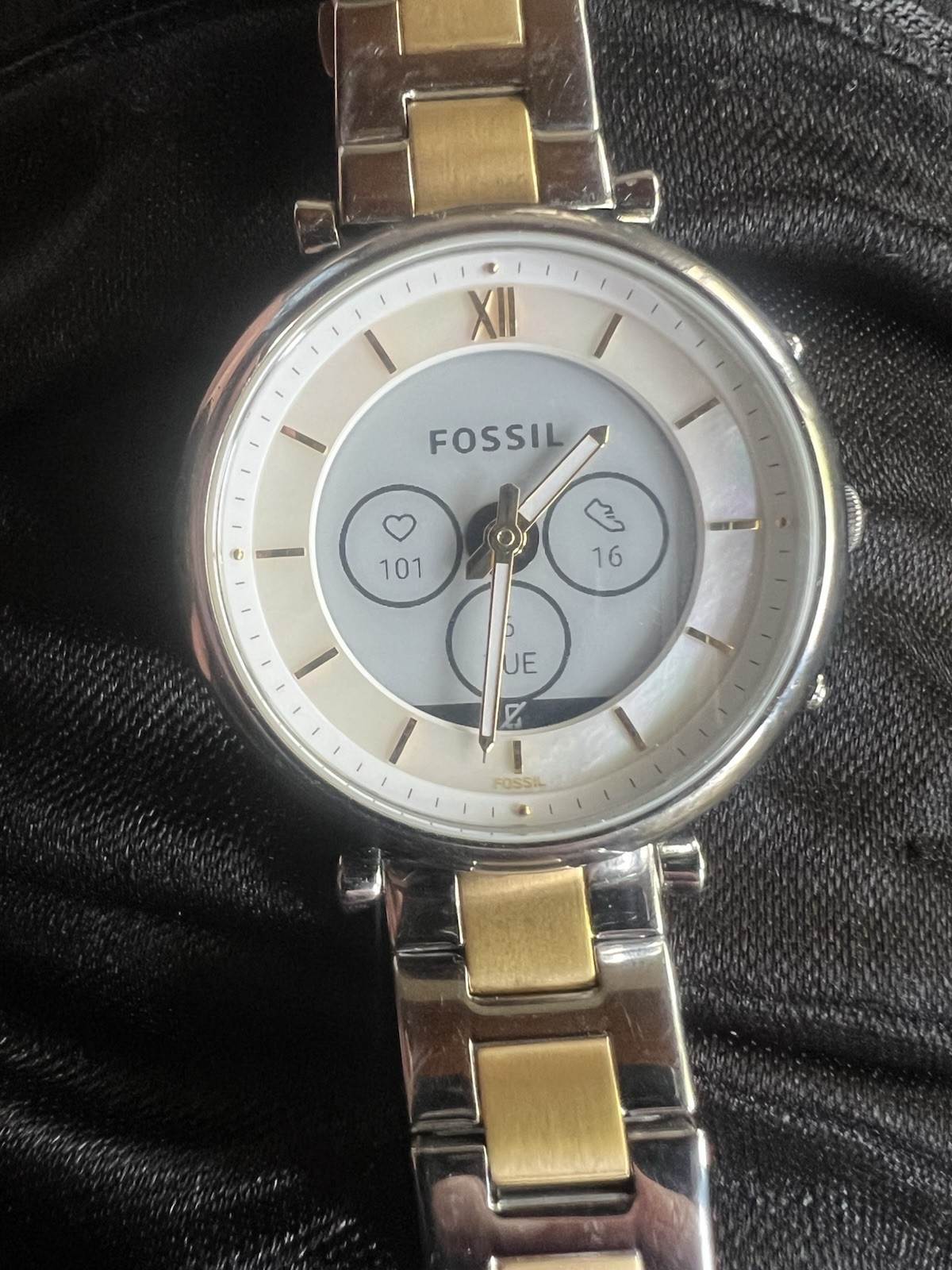 Fossil Carlie Gen 6 Hybrid Smartwatch (Model DW15F2)