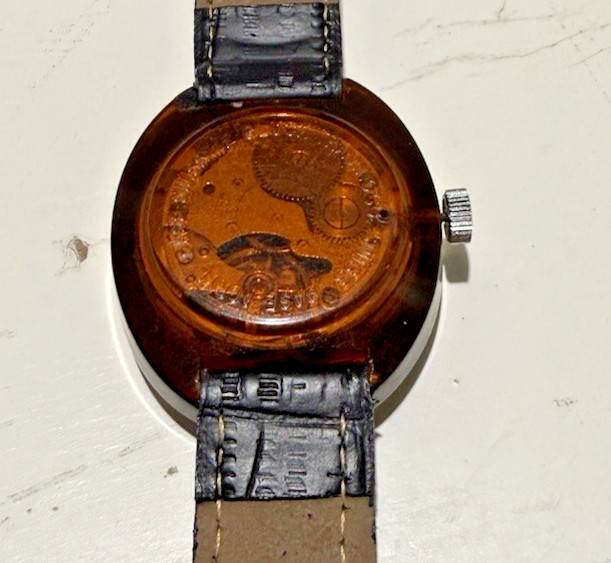 Chateau Digital Vintage 1970s Quartz Digital Round Brown Case Black Leather
