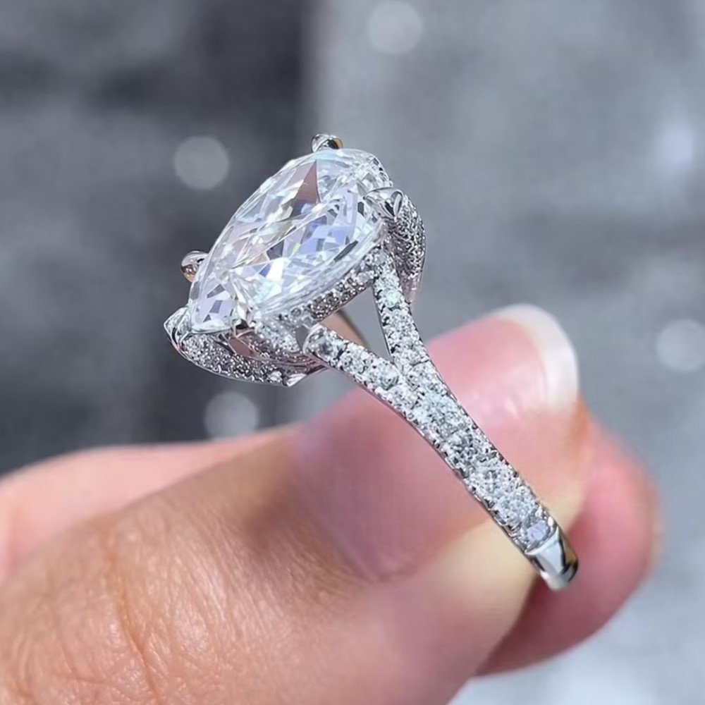 IGI Certified Lab Grown Diamond Engagement Ring 4.70 Ct Pear Cut 18k White Gold