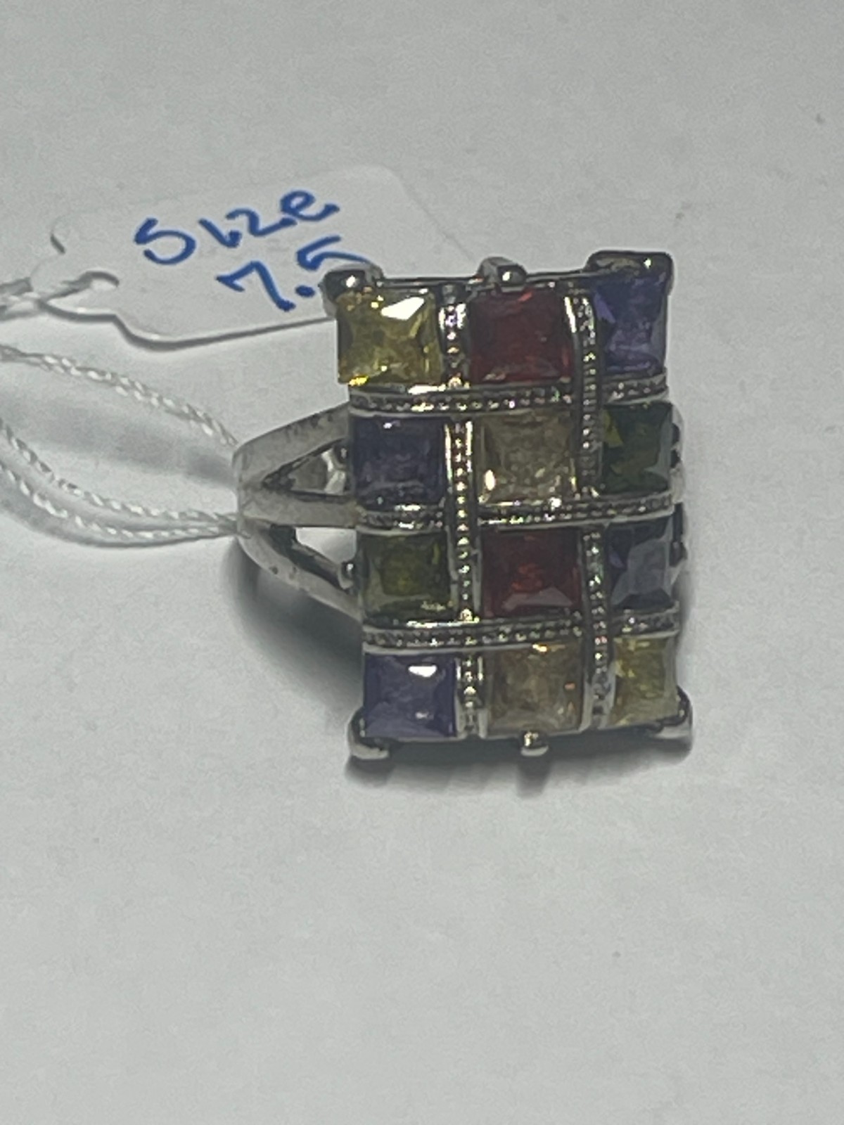 Gianna-style geometric cocktail ring sz 7.5