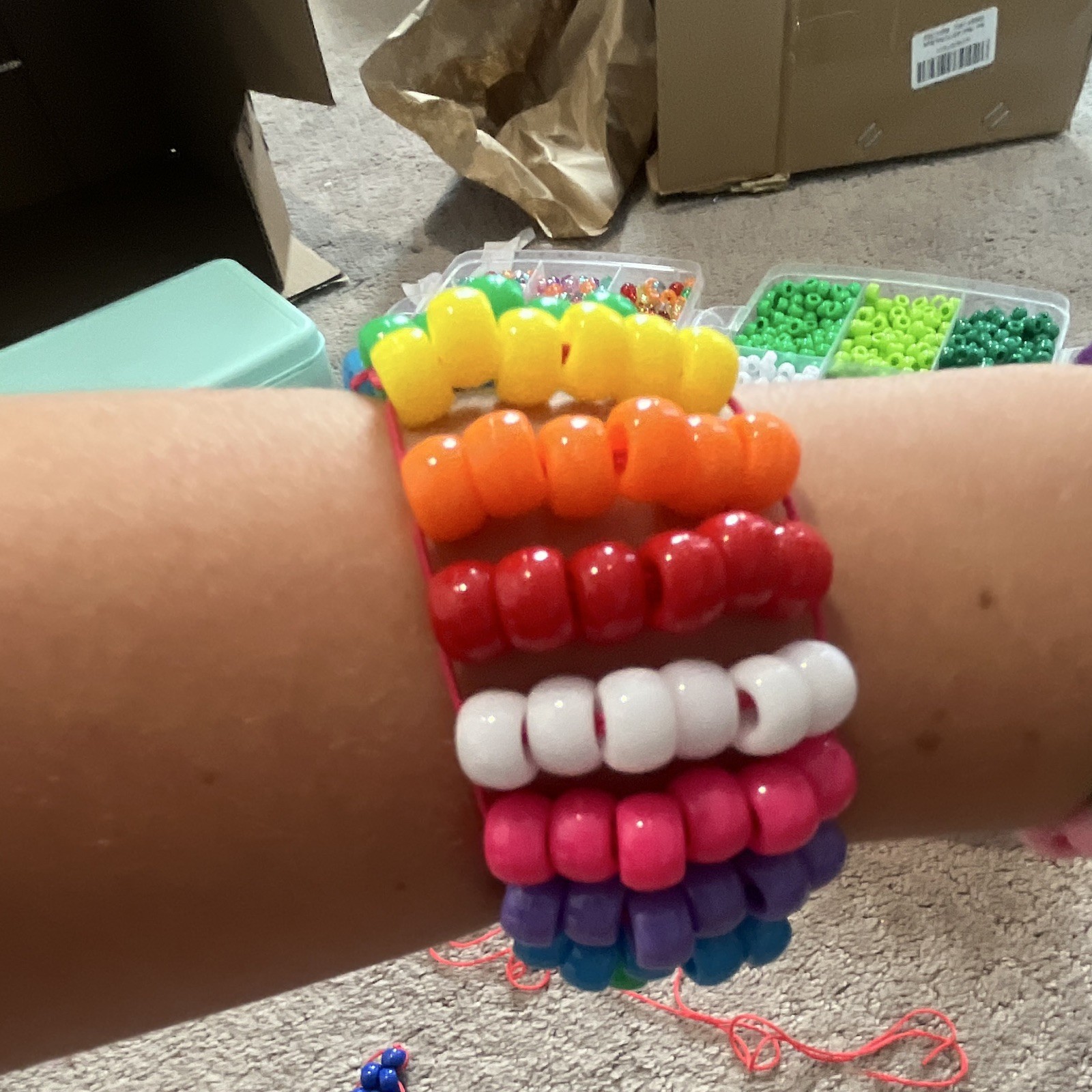 Multicolor Plastic Pony Bead Stretch Bracelet Set, Unisex Adults