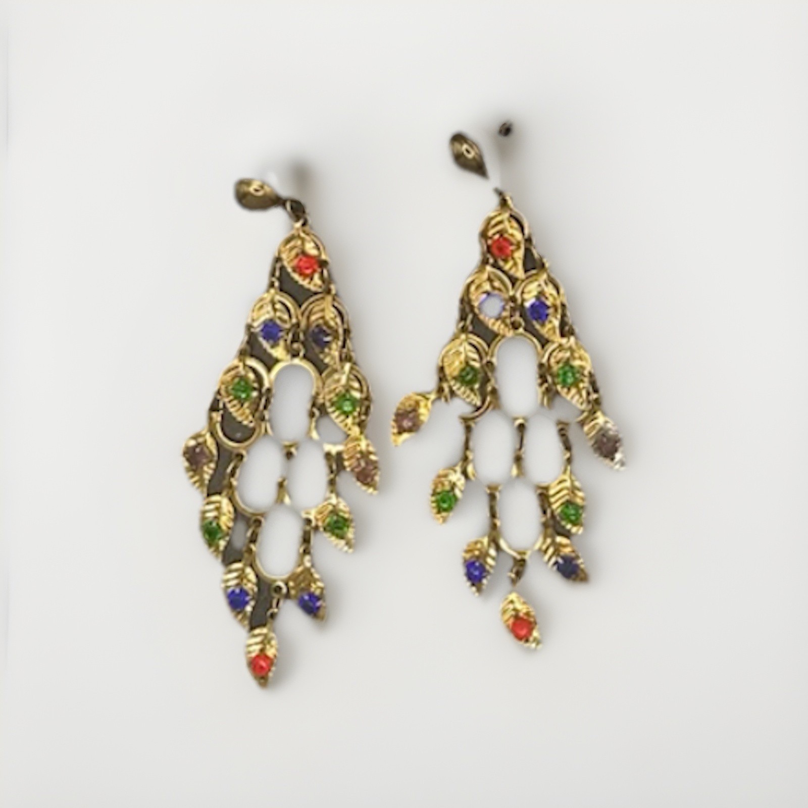 1 Pair of Vintage Earrings #1