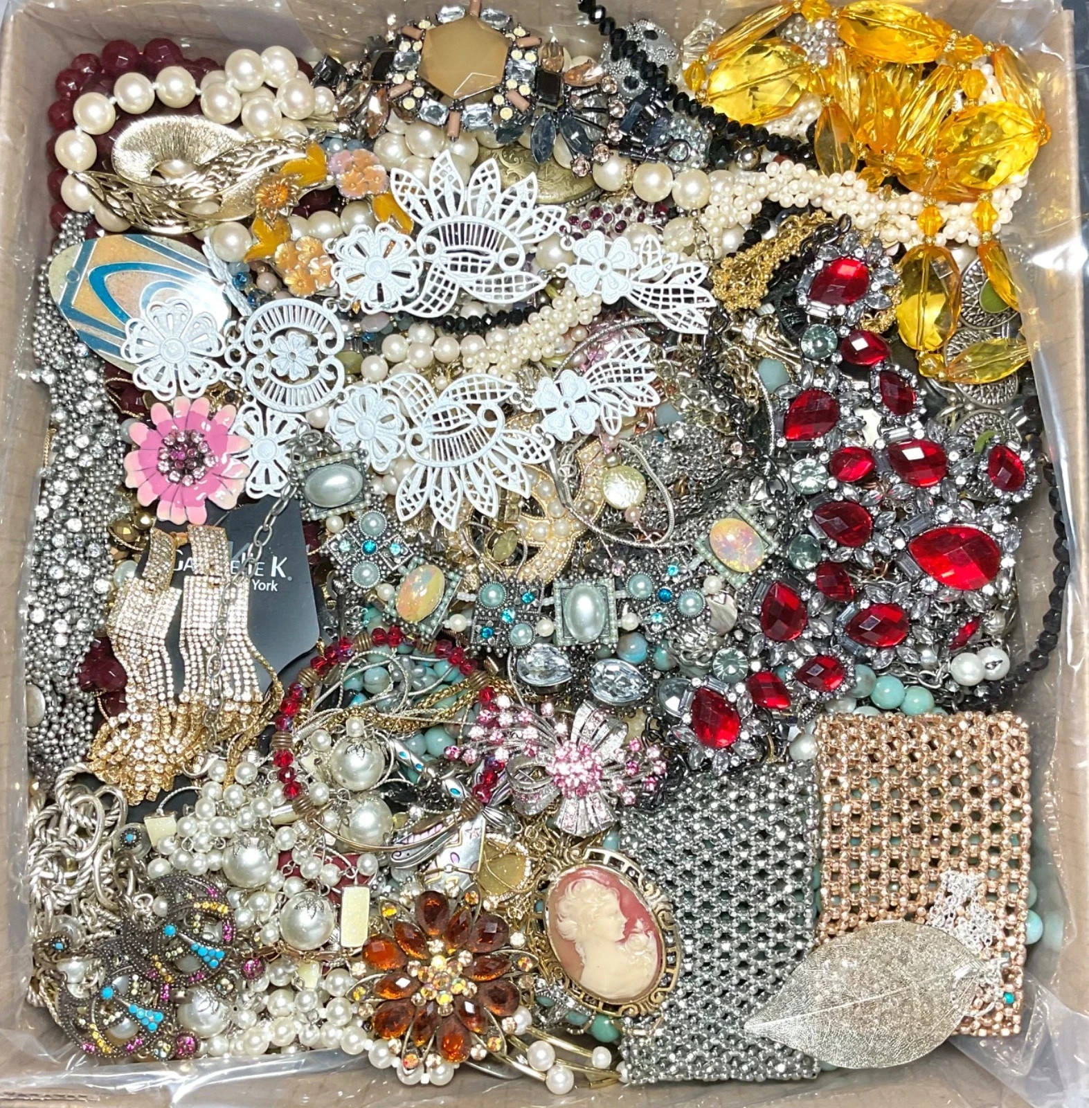 10 Pounds Lbs Unsorted Jewelry Making Lot Some Wear Resell Mixed In Junk Tangled
