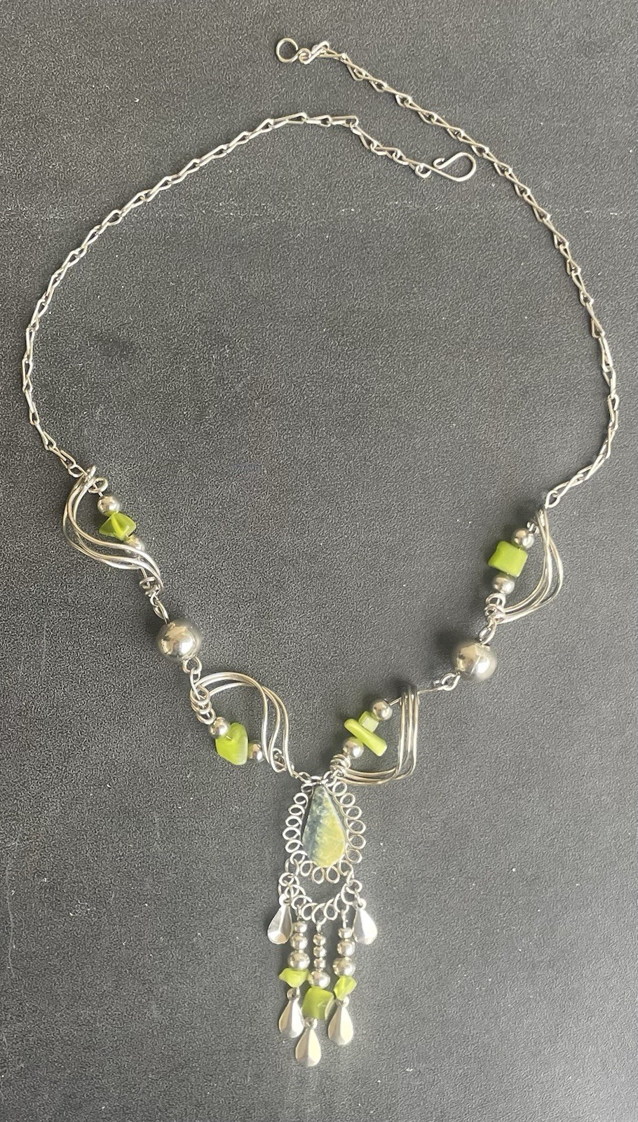 Peruvian Green Serpentine Semi-Precious Stone Necklace Long Earring Set Boho