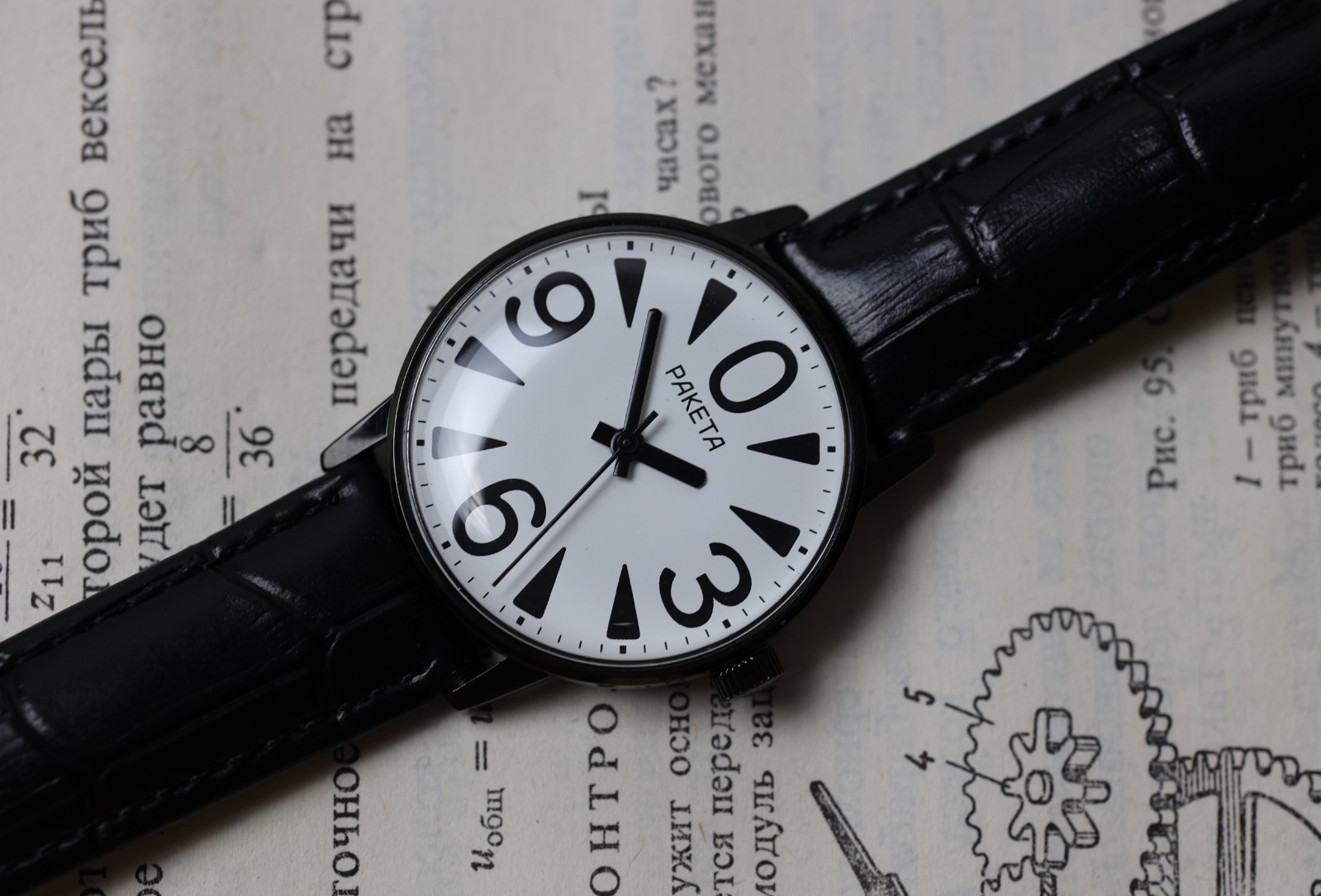 WristWatch Soviet Raketa Big Zero Quartz Men/unisex