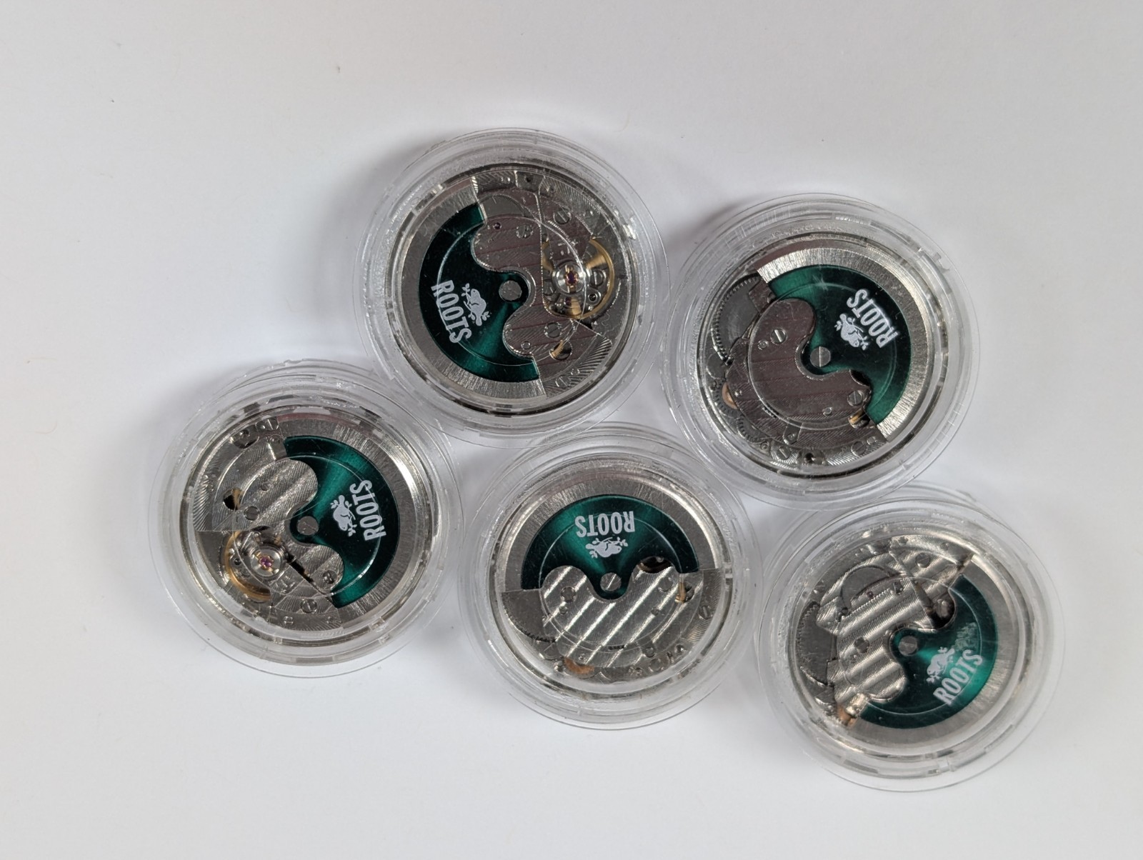 Lot Of 5 Roots Canada Automatic Watch Movement Seagull T16 Big Date Vtg NOS 28mm