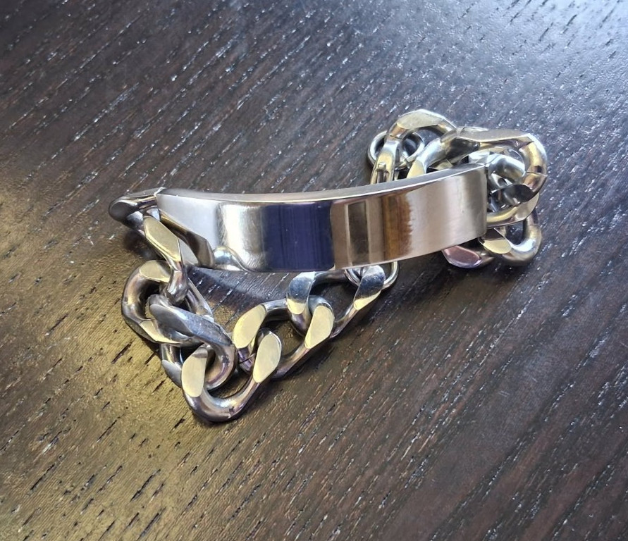 Stainless Steel Men’s 8.5″ Engravable Curb Link ID Bracelet NEW