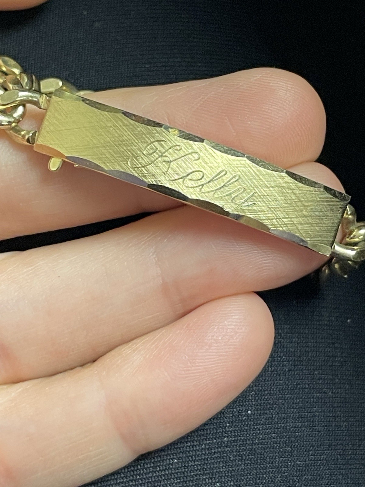 Vintage Signed Speidel Identity ID Bracelet Gold-Tone Name Engraved Kelly