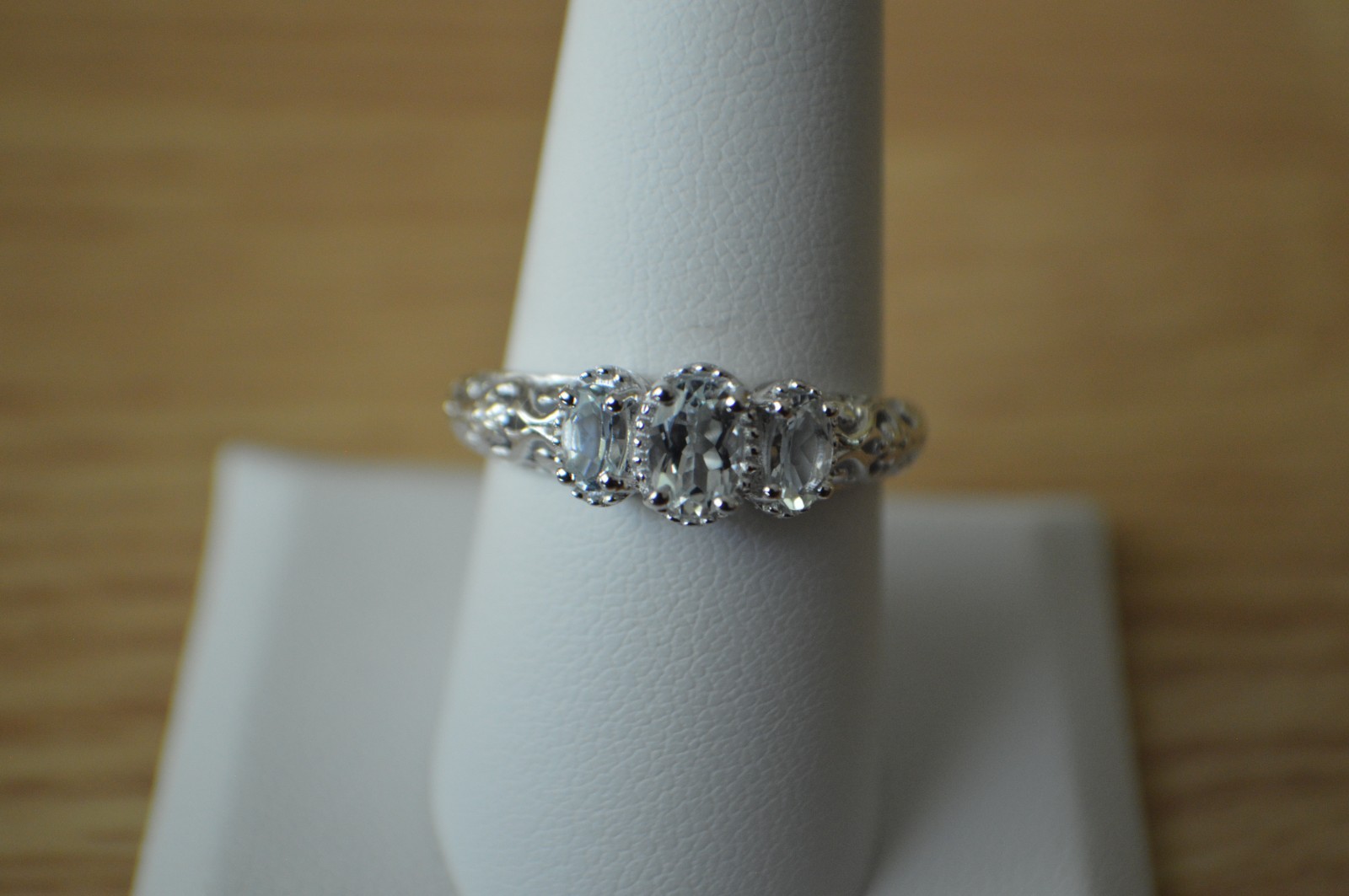 0.75ct Premium Mangoro Aquamarine 3 Stone Ring Platinum over Fine Silver Size 9