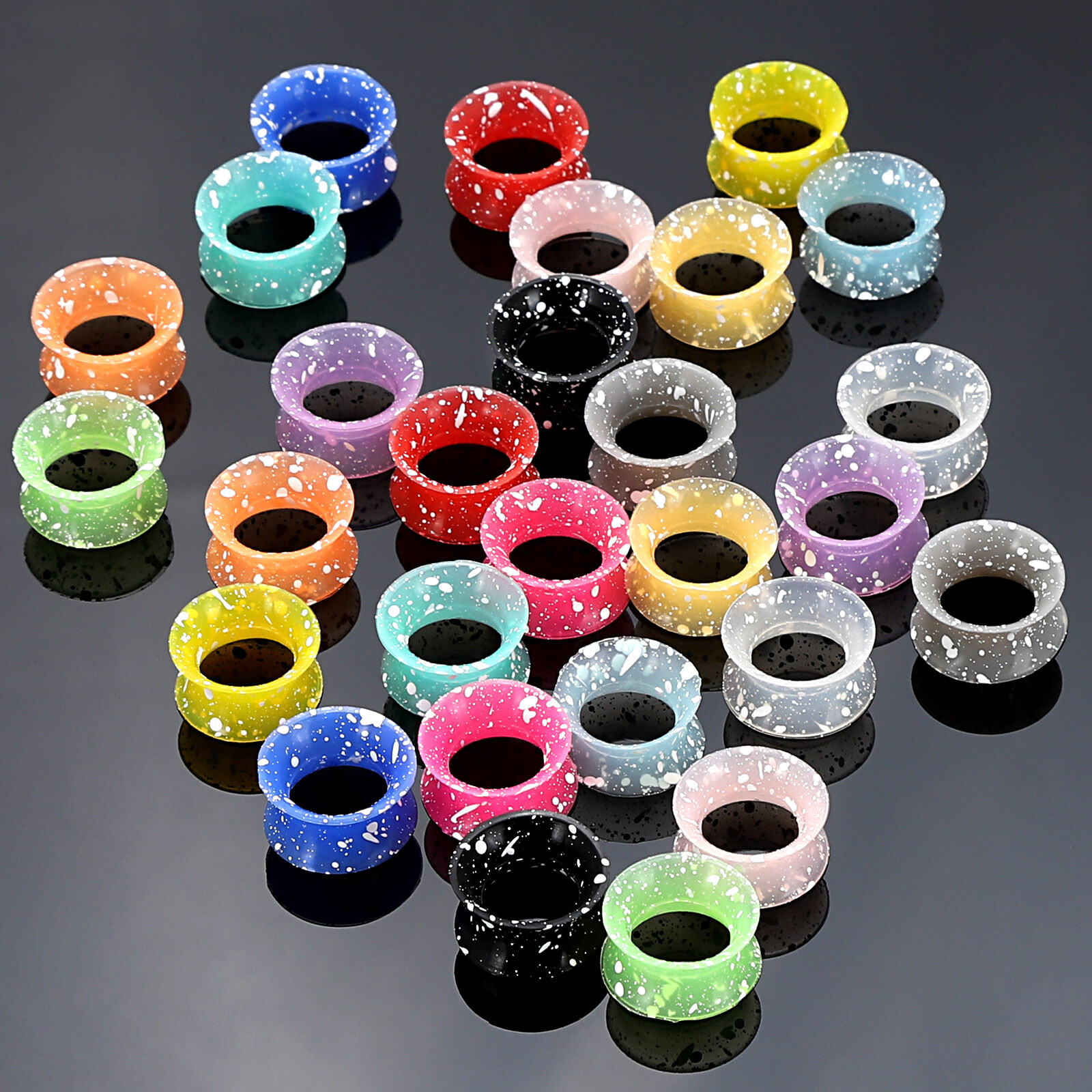 6-100Pcs Ear Gauge Silicone Tunnel Plugs Flexible Stretching Kit Random 2g-3/4″
