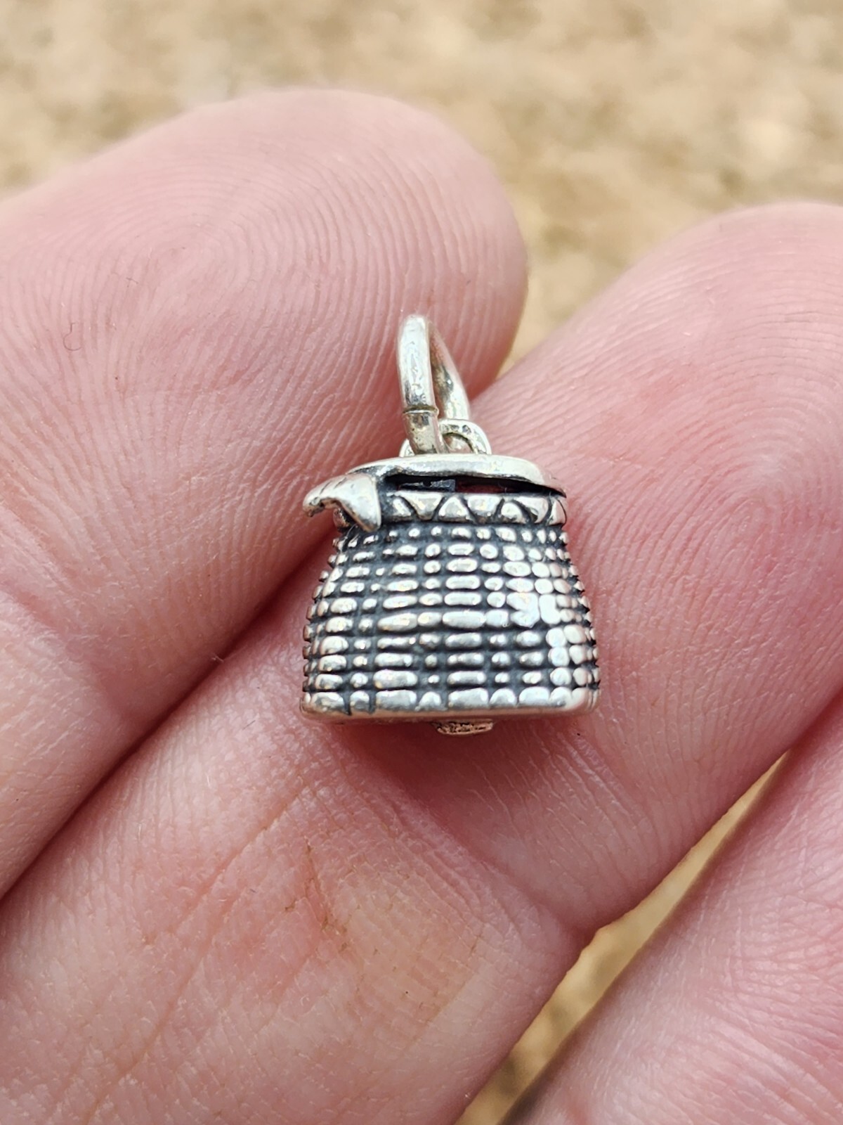 VINTAGE BASKET STAMPED 925 STERLING SILVER NECKLACE CHARM PENDANT