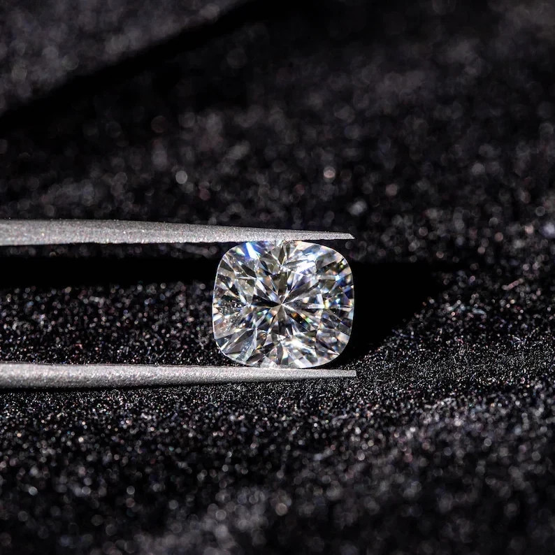 2.00 Ct Cushion Cut CVD Lab Created Diamond D/VVS2 Certified Natural Color