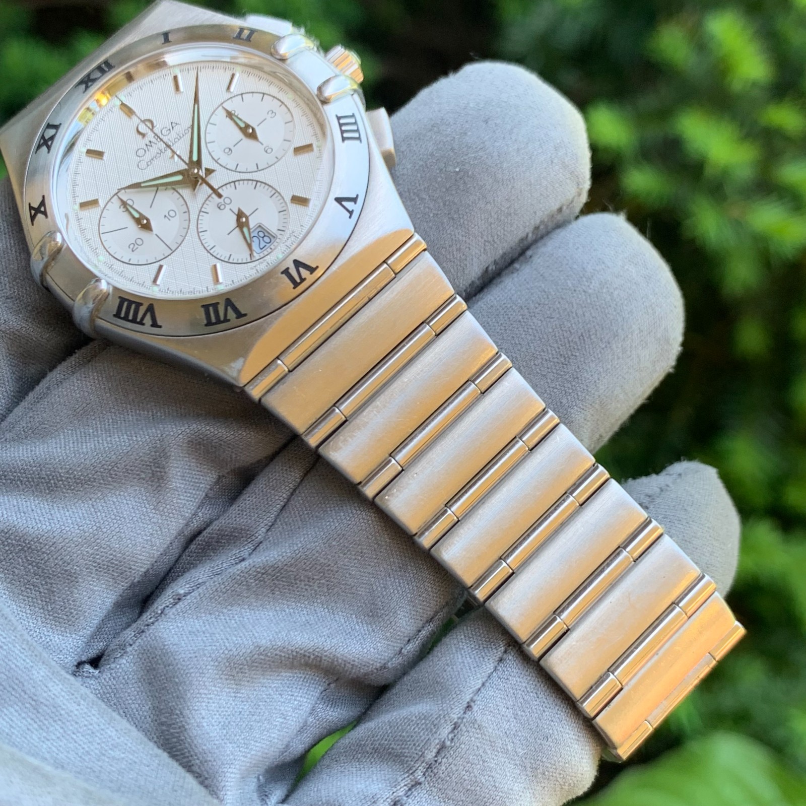 Omega Constellation Chronograph Ref. 1542.30 38mm Crosshatch Dial Wristwatch