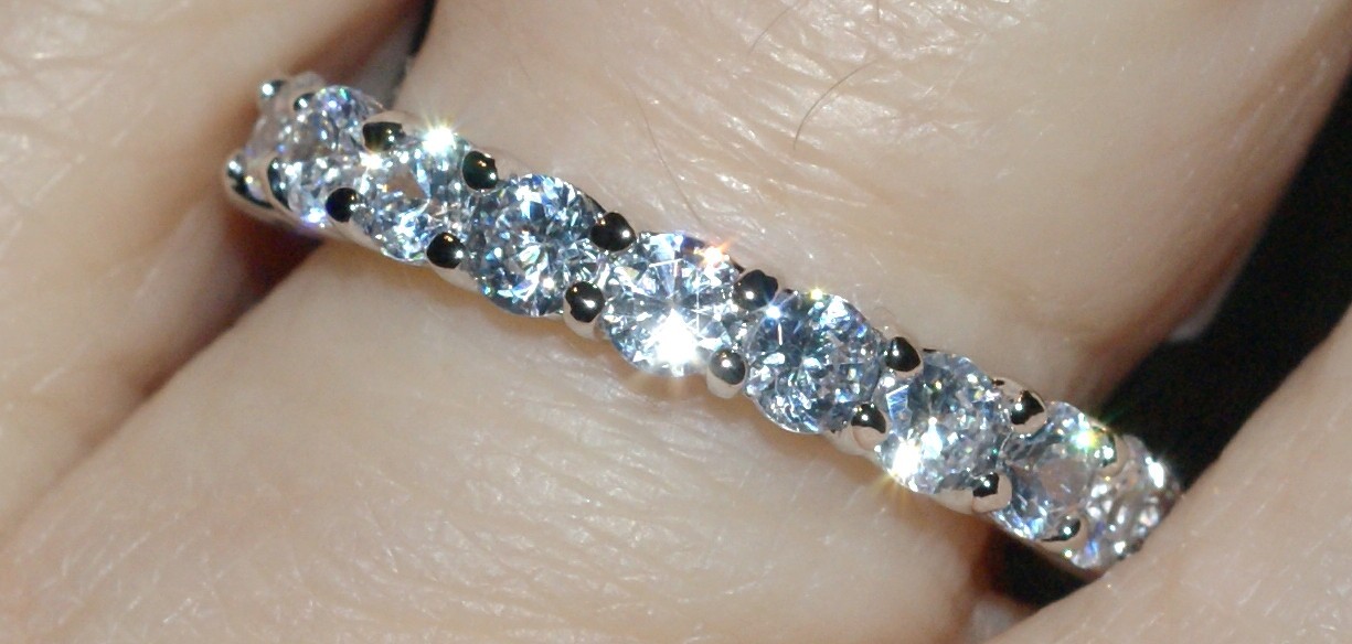 Eternity Band Ring-Shiny Clear CZ’s 3.9ctw–3mm-Silver-tone-2.8g-Size Selectable