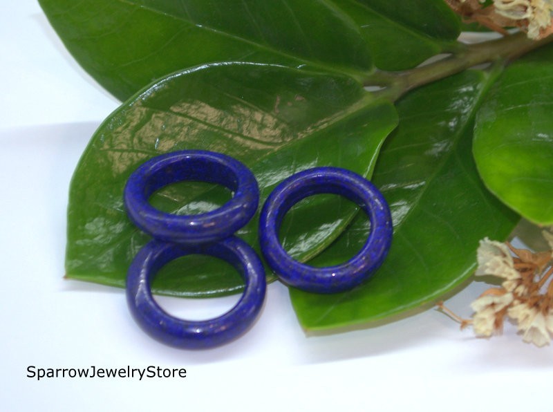 Handmade lapis lazuli ring Carved blue stone ring Minimalist jewelry Chakra ring