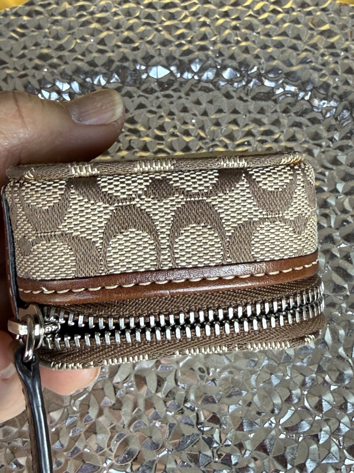 Coach Signature Logo Canvas Leather Travel Jewelry Case Zip-Around Brown Beige