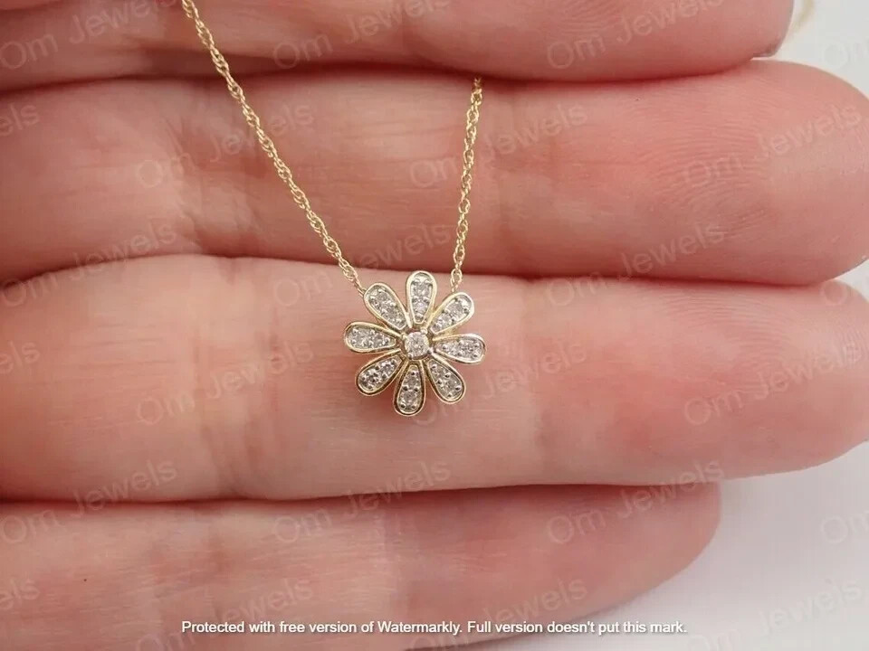 2Ct Round Cut VVS1 Diamond Flower Pendant 14K Yellow Gold Finish Free Chain