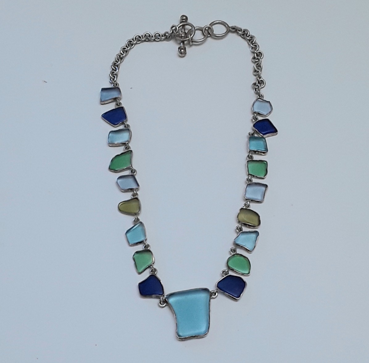 Beautiful Beach Glass Colored Silver Bezeled 18″ Adjustable Summer Necklace