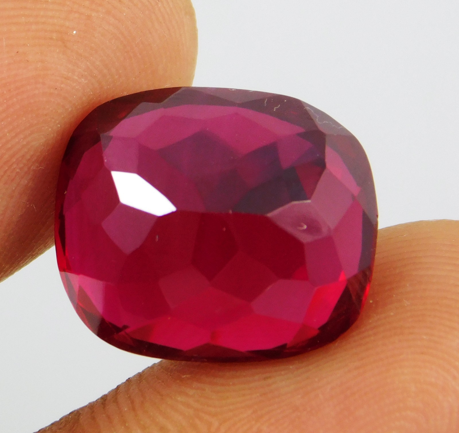 Certified 24.40 Ct Natural Burma Pigeon Blood Red Ruby Loose Gemstone Unheated