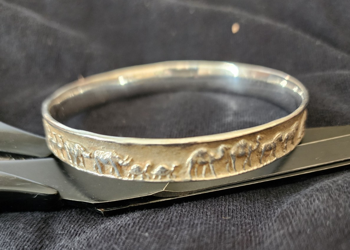 VINTAGE – JAMES AVERY – Sterling Silver – Noah’s Ark bracelet-8″ dia. – Retired
