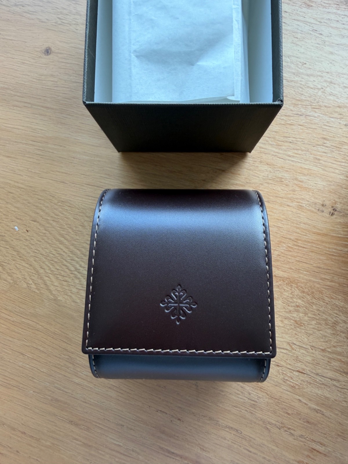 Patek Philippe Dark Brown Leather Watch Travel Case Luxury Carry Box New 2026