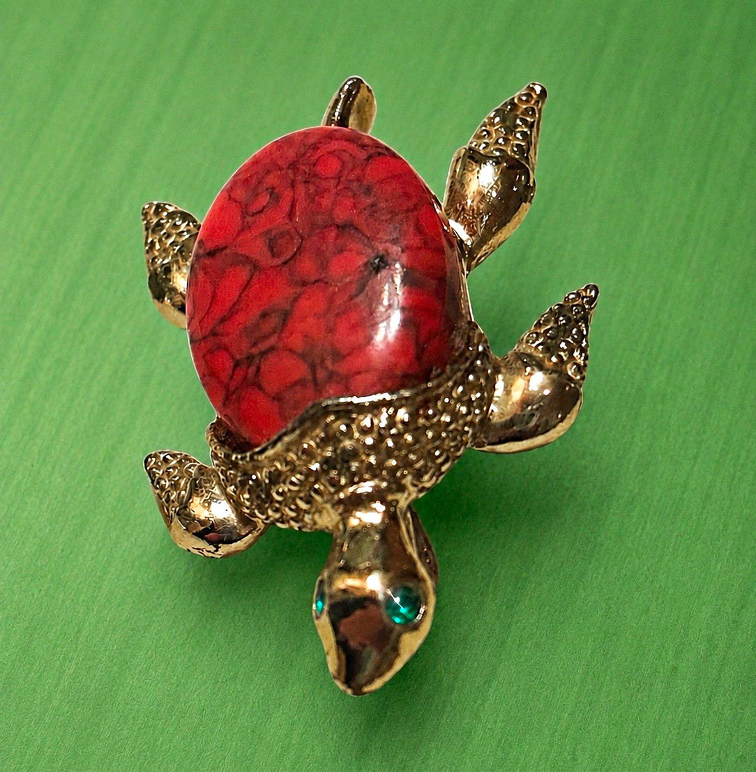Gold Tone Turtle Brooch Pin w/ Red Oval Stone, Animals & Insects Theme