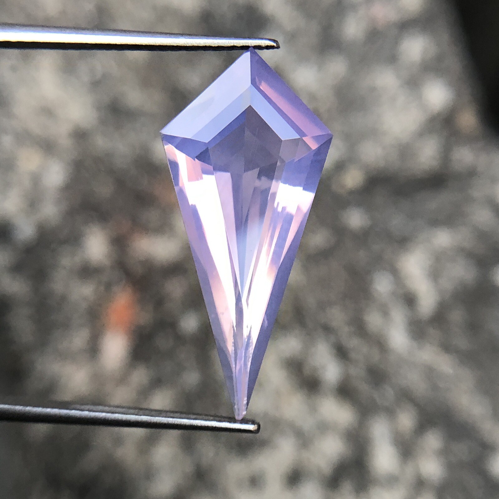 Natural 27 MM Lavender Quartz Kite Shape, 6.80 Carat Lavender Quartz