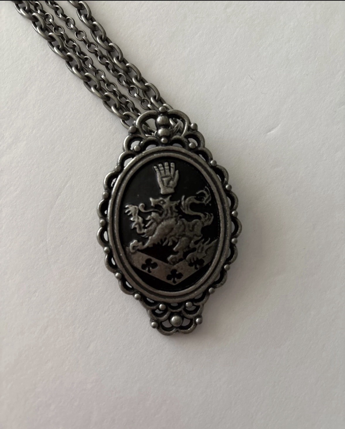 Twilight Saga Cullen Crest Necklace, Alt Emo Scene Goth Hot Topic Grunge Summit
