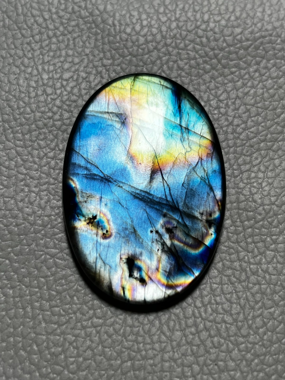 Blue Flash Labradorite Oval Cabochon Gemstone 49x33x6mm 86Ct Polished stone
