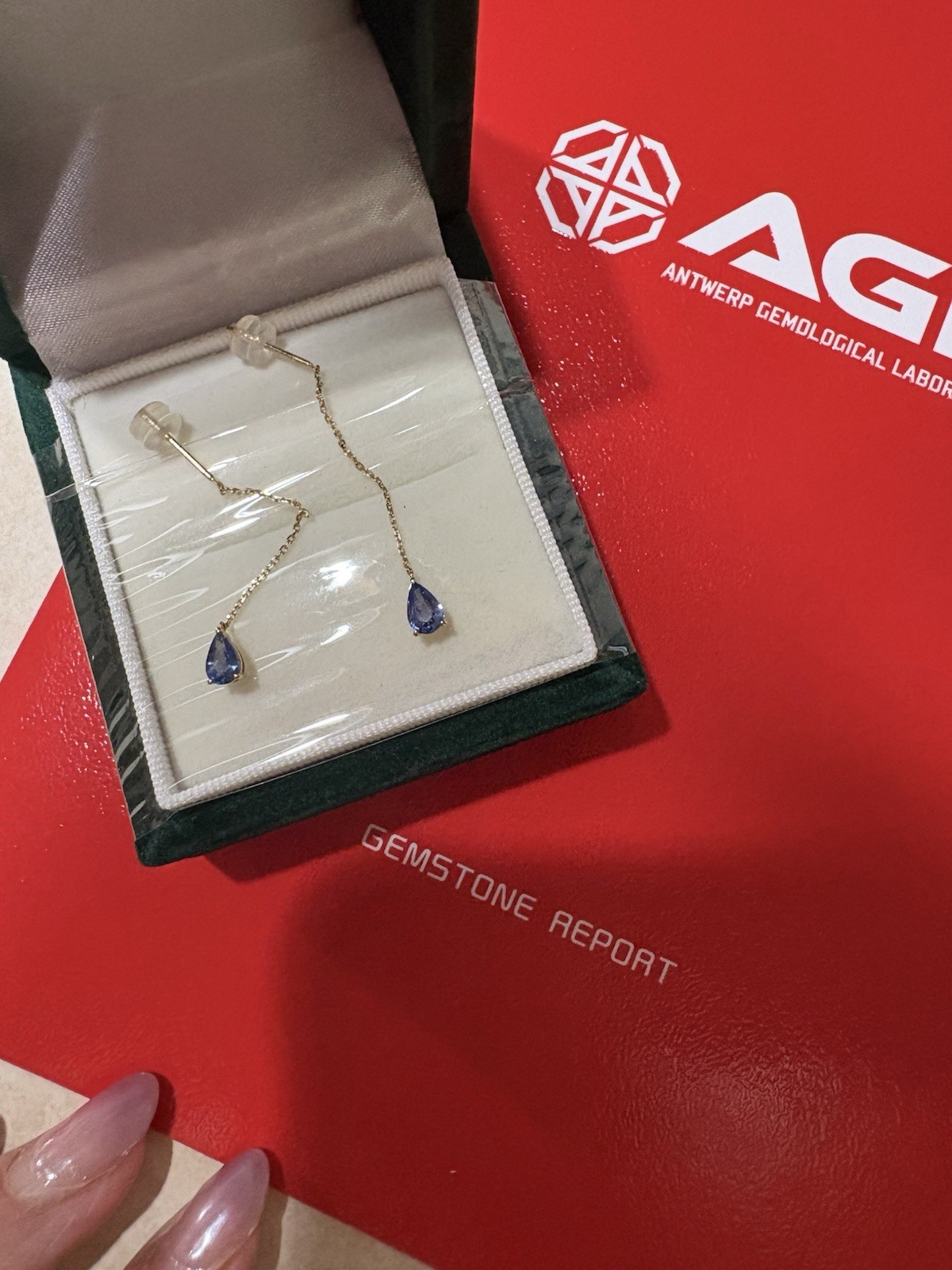 Natural No-Heat Cornflower Blue Sapphire Dangle Earrings –18K Gold AGL Certified