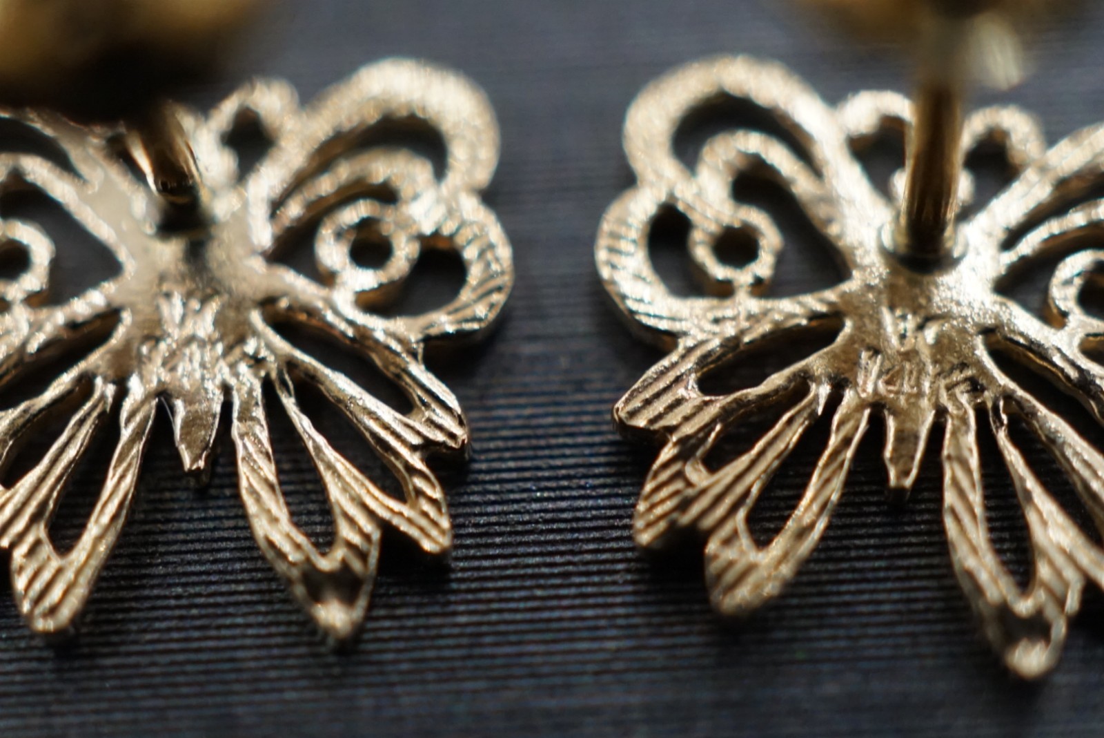 Beautiful 14K Solid Yellow Gold D-Cut Butterfly Stud Earrings.