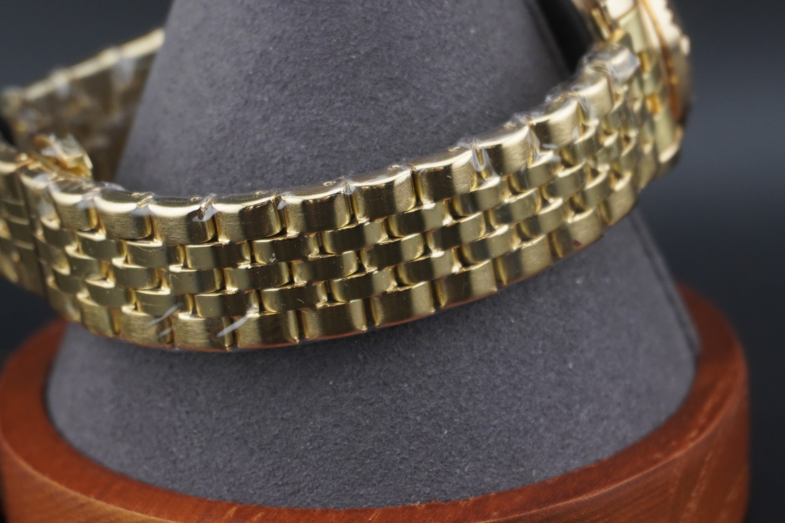 Watch – Gold and Deep Dark Red Face CZs at 12,4,6,9 (NEW) 30mm AJ BEATIFUL