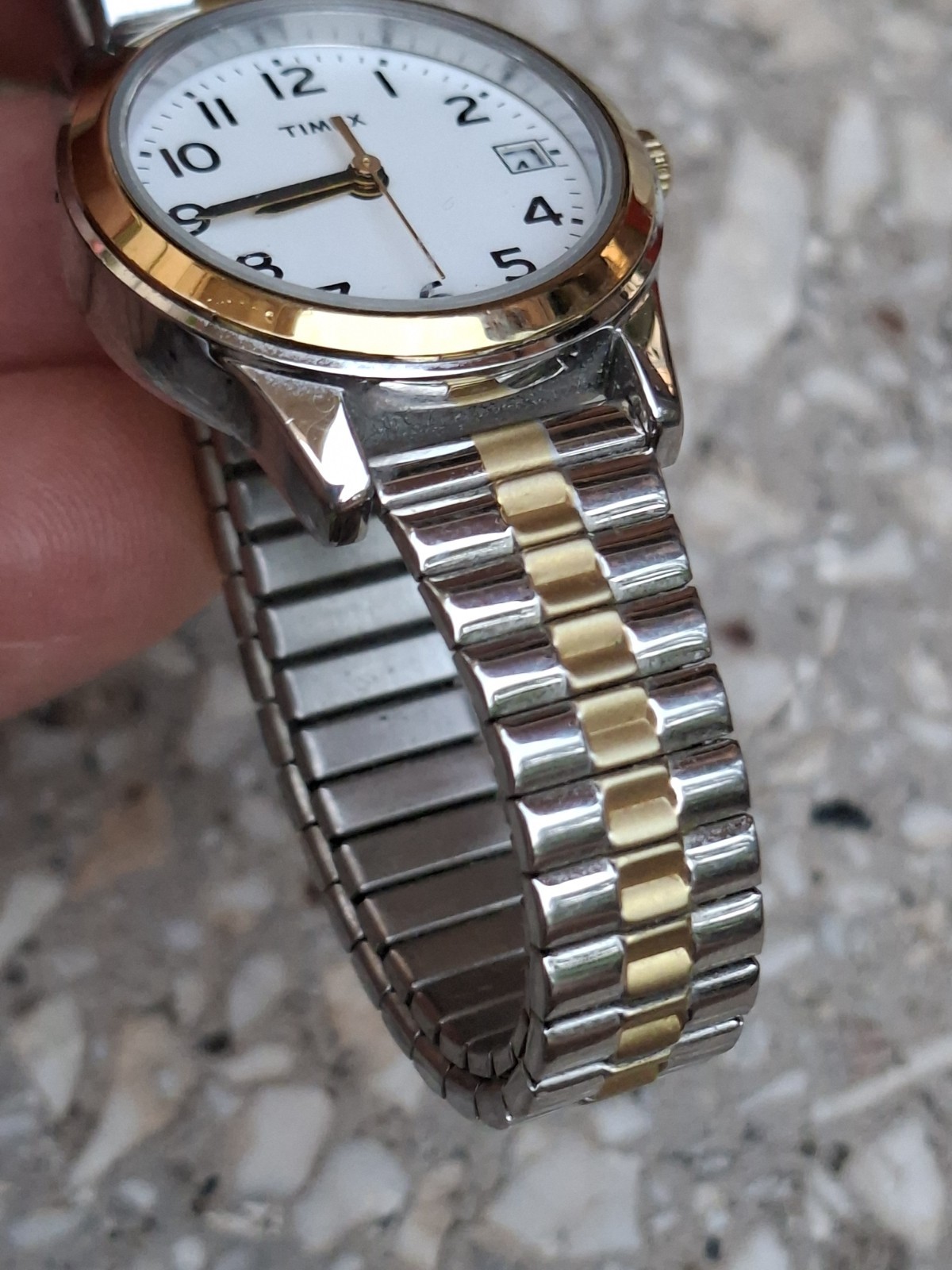 Timex Indiglo Two-Tone Quartz Watch Date White Dial WR30M Expansion Band