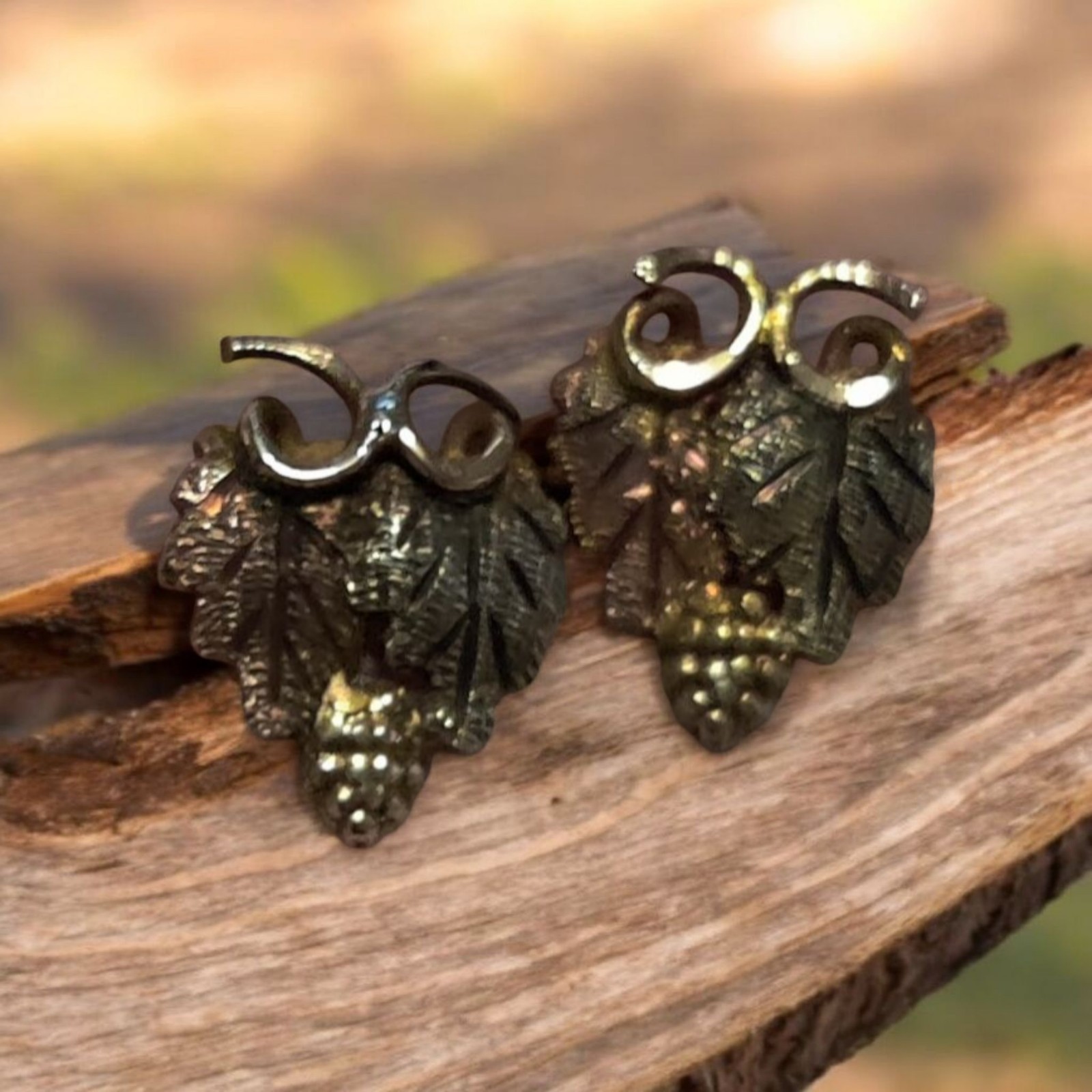 Landstrom’s Tri-Color Black Hills Gold, Grape, Leaf Stud Earrings, Sliver, Steel