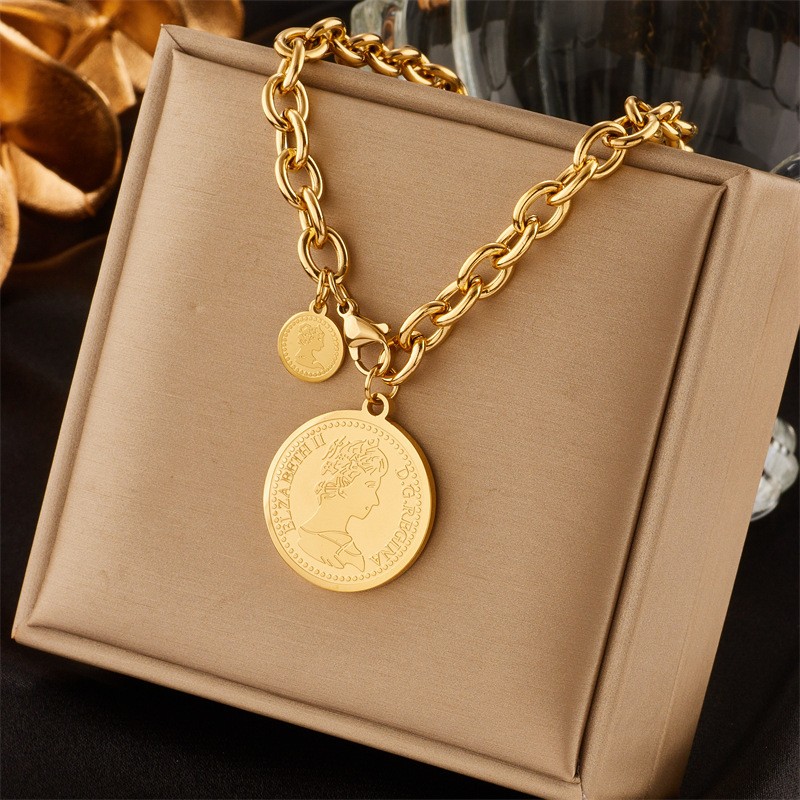 Vintage Multi-Layer Fish Pendant Necklace