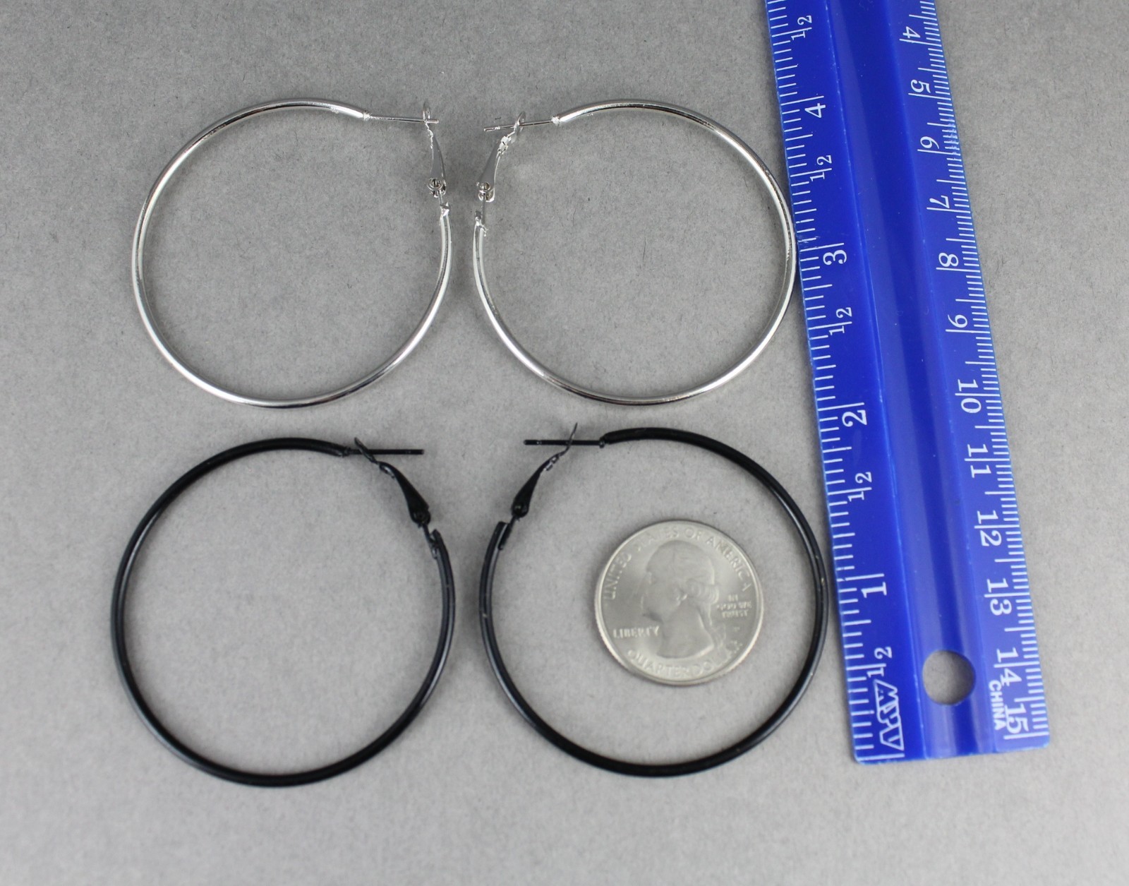2 pair hoops earrings set hoop Black Silver leverback 1 7/8″ wide thin wire