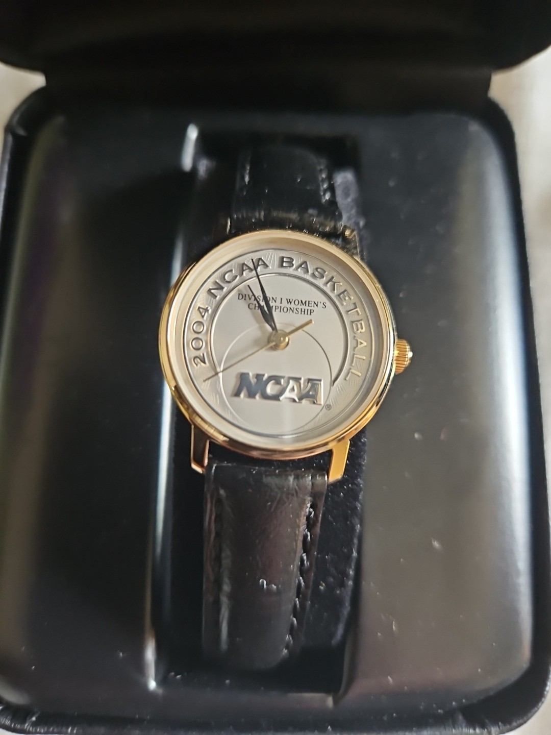2004 NCAA Basketball Women’s Division 1 Championship Watch Swiss Made Leather