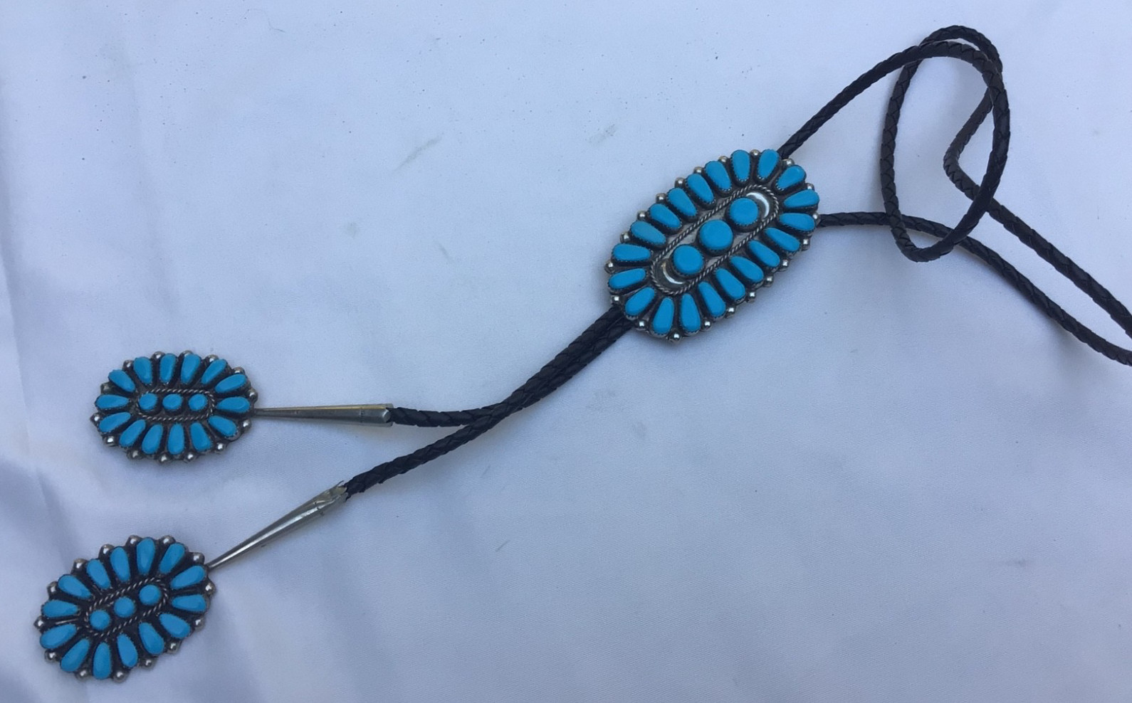 Vintage Native American BOLO TIE Silver & Cluster Turquoise Stones Zuni UNMARKED