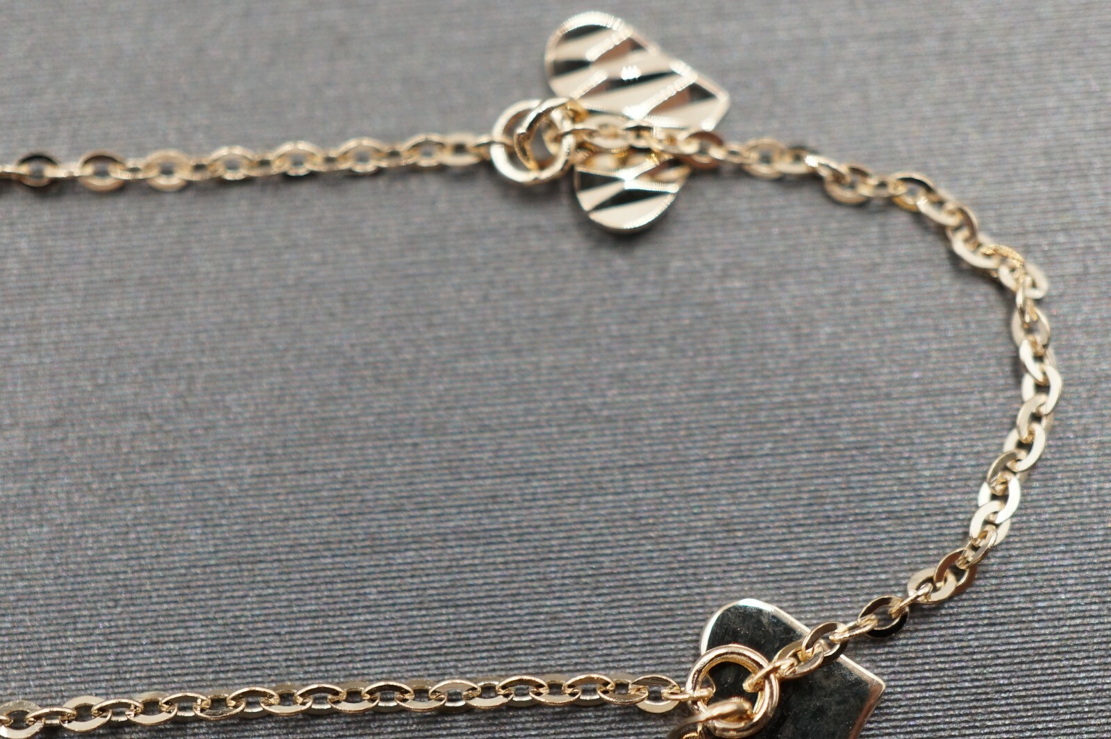 14K Solid Yellow Gold Light Fancy Diamond Cut Heart Charm Ankle Bracelet. 9″+1″